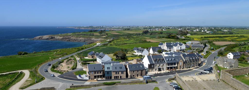 Hostellerie De La Pointe Saint-Mathieu - Spa & Restaurant Plougonvelin Exterior photo
